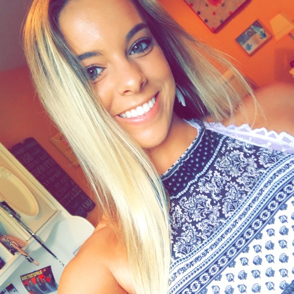 Meet your Posher, Kasey - Picture 1 of 1